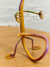 Load image into Gallery viewer, Gecko Wine Holder