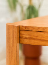 Load image into Gallery viewer, Foundry Oak Dining Table