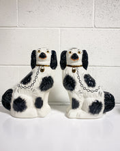Load image into Gallery viewer, Vintage Staffordshire Ceramic Spaniel Dog Figurine- Left Facing
