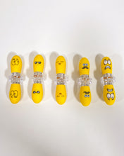 Load image into Gallery viewer, Emoji Corn on the Cob Holders - Set of 5
