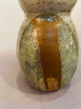 Load image into Gallery viewer, Japanese Soda Fired Stoneware