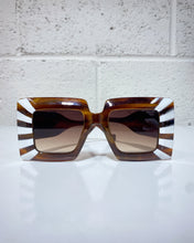 Load image into Gallery viewer, Brown Sunburst Sunnies