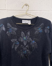 Load image into Gallery viewer, Vintage Black Holiday Sweater (S)