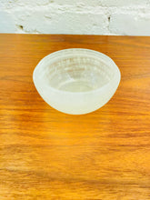 Load image into Gallery viewer, Vintage White Onyx Bowl