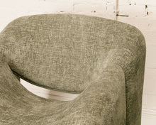 Load image into Gallery viewer, Tobino Lounge Chair in Green