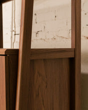 Load image into Gallery viewer, Tommy Shelf