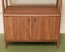 Load image into Gallery viewer, Tommy Shelf