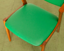 Load image into Gallery viewer, TRex Dining Chair in Kelly Green