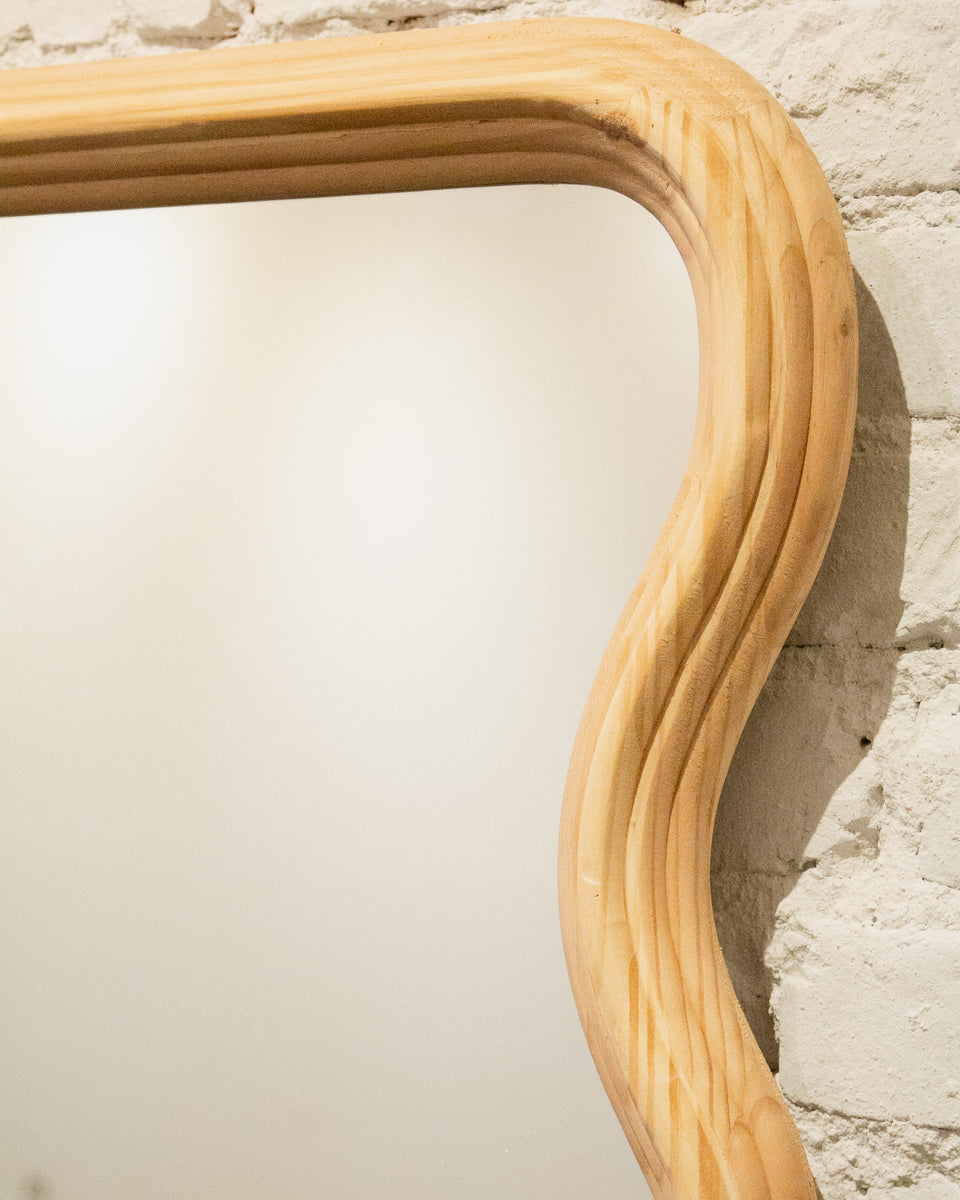Zella Wavy Oak Wood Mirror – Sunbeam Vintage