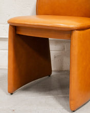 Load image into Gallery viewer, Comet Chair in Tan