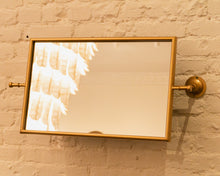 Load image into Gallery viewer, Vanity Mirror Gold