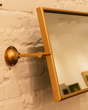 Load image into Gallery viewer, Vanity Mirror Gold