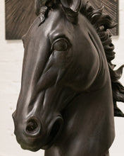 Load image into Gallery viewer, Horse Head Bust Sculpture