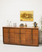 Load image into Gallery viewer, Barnyard Horse Oil Painting