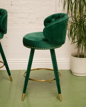 Load image into Gallery viewer, Valentino Stool in Green