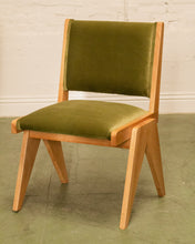 Load image into Gallery viewer, Lime Green Scissor Chair