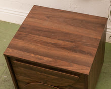Load image into Gallery viewer, Pair of Oliver Nightstands