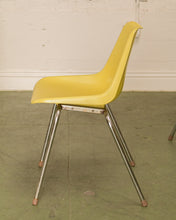 Load image into Gallery viewer, Sunshine Yellow Vintage Chair