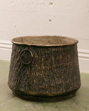 Load image into Gallery viewer, Brutalist Style Large Planter