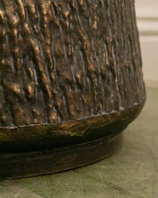 Load image into Gallery viewer, Brutalist Style Large Planter