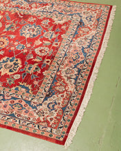 Load image into Gallery viewer, Antique Heriz Handwoven Rug
