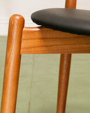 Load image into Gallery viewer, Single Chair