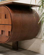 Load image into Gallery viewer, Toscana Dresser