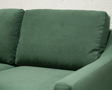 Load image into Gallery viewer, Hauser Sectional Sofa in Bella Hunter Green
