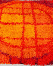 Load image into Gallery viewer, Red and Orange Rya Rug