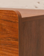 Load image into Gallery viewer, Eduardo Credenza