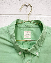 Load image into Gallery viewer, Gap “Lived-In” Green Button Up (XL)