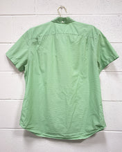 Load image into Gallery viewer, Gap “Lived-In” Green Button Up (XL)