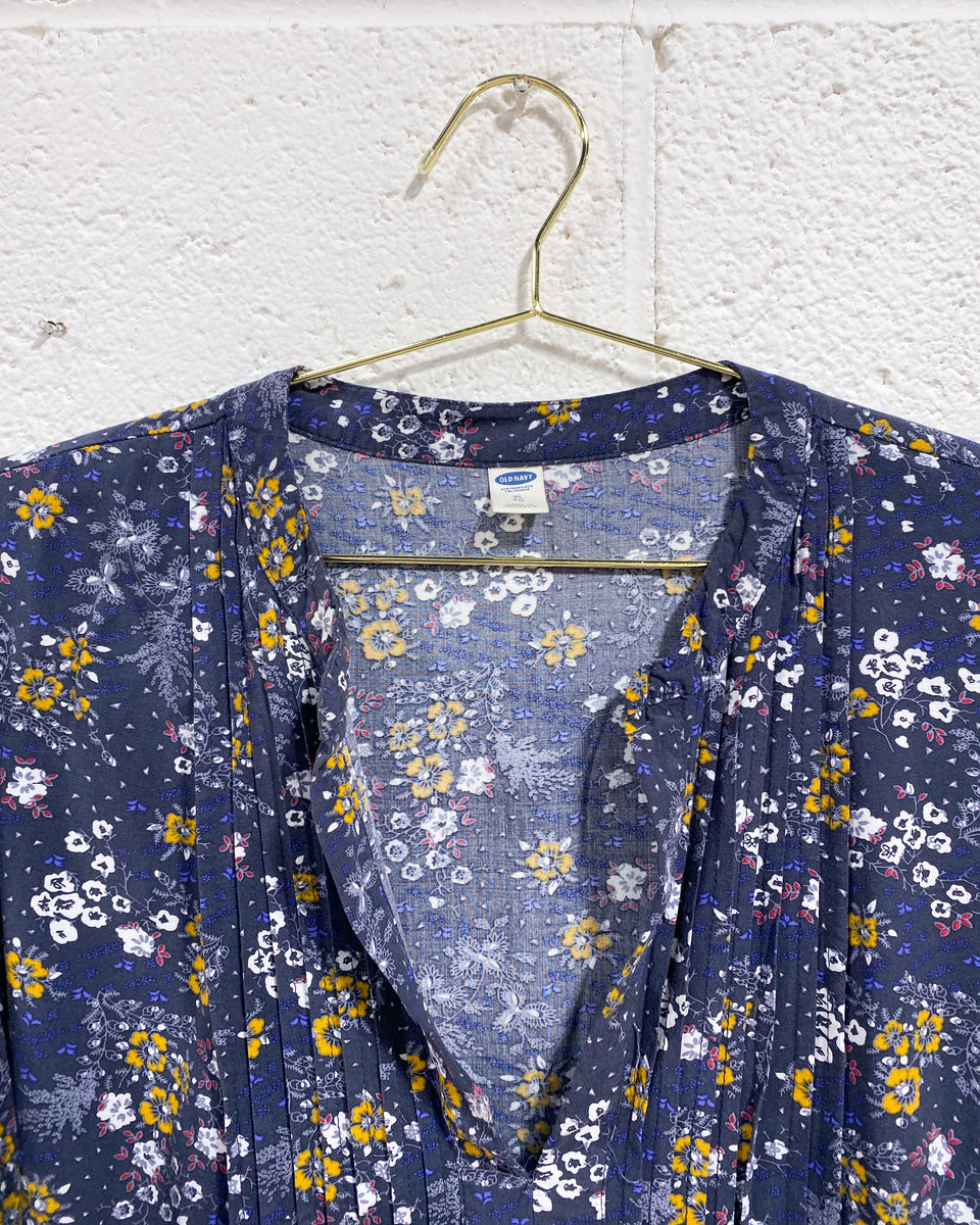 Old Navy Floral Dress (XL) – Sunbeam Vintage