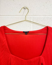 Load image into Gallery viewer, Little Red Dress by Torrid (1)