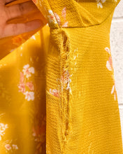 Load image into Gallery viewer, Gold Ava & Viv Blouse - As Found (1X)