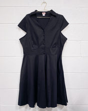 Load image into Gallery viewer, ‘Iconic’ Vintage Style Black Dress (4XL)