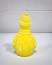 Load image into Gallery viewer, Yellow Snowman Candle