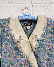 Load image into Gallery viewer, Vintage Floral Dress with Lacey Collar (6)