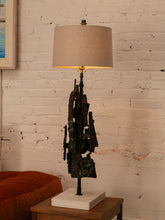 Load image into Gallery viewer, Brutalist Lamp