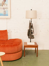 Load image into Gallery viewer, Brutalist Lamp