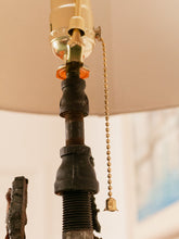 Load image into Gallery viewer, Brutalist Lamp