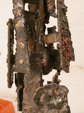 Load image into Gallery viewer, Brutalist Lamp