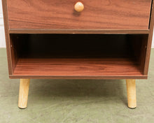 Load image into Gallery viewer, Formica 2 Tier Table