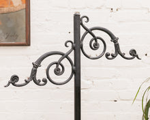 Load image into Gallery viewer, Planter Holder