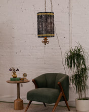 Load image into Gallery viewer, Vintage Crushed Velvet Swag Lamp