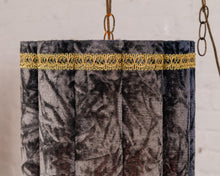 Load image into Gallery viewer, Vintage Crushed Velvet Swag Lamp