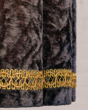 Load image into Gallery viewer, Vintage Crushed Velvet Swag Lamp