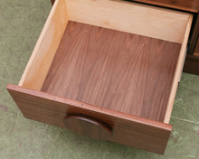 Load image into Gallery viewer, Xavier Shelf