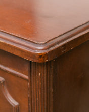 Load image into Gallery viewer, Duncan Phyfe Chest of Drawers