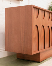 Load image into Gallery viewer, Scandinavian Credenza with Plinth Base